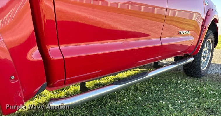 image for item EL2082 2008 Toyota Tundra CrewMax pickup truck