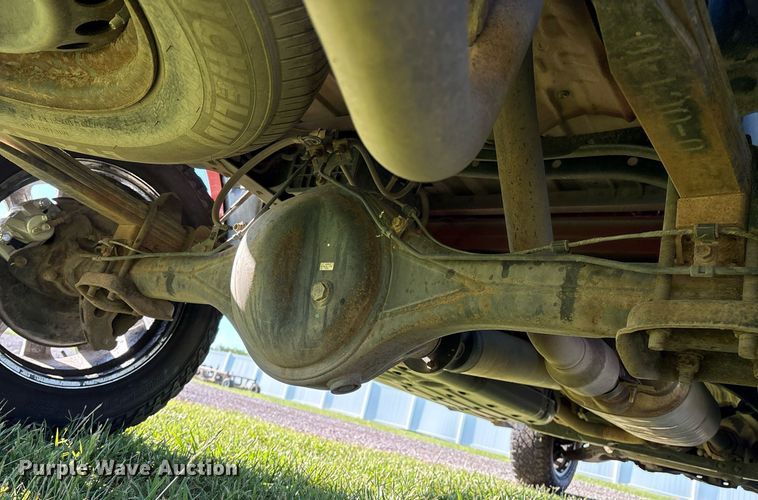 image for item EL2082 2008 Toyota Tundra CrewMax pickup truck