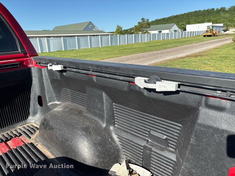 image for item EL2082 2008 Toyota Tundra CrewMax pickup truck