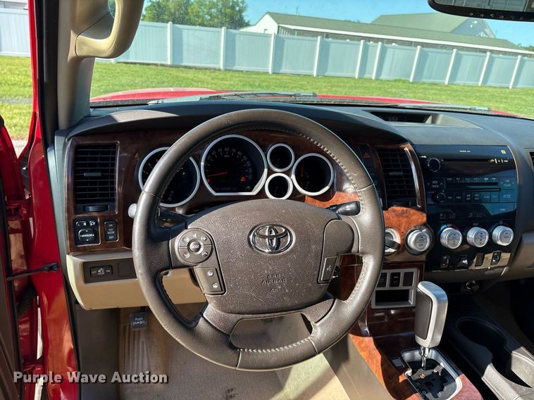 image for item EL2082 2008 Toyota Tundra CrewMax pickup truck