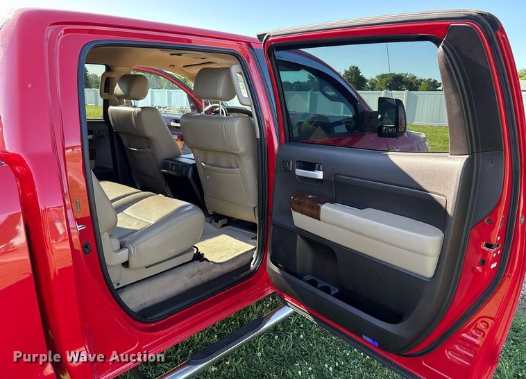 image for item EL2082 2008 Toyota Tundra CrewMax pickup truck