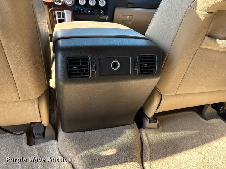 image for item EL2082 2008 Toyota Tundra CrewMax pickup truck