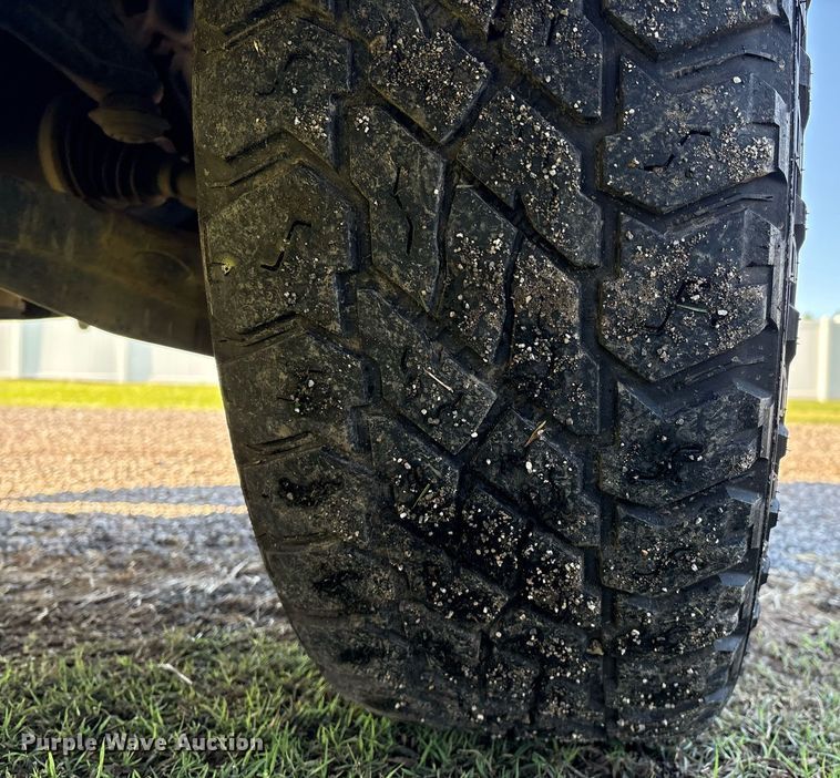 image for item EL2082 2008 Toyota Tundra CrewMax pickup truck