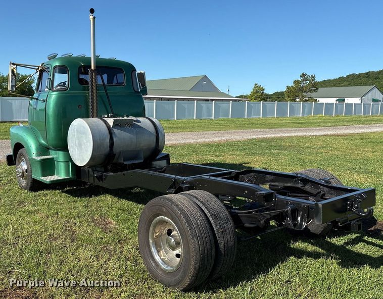 image for item EL2083 1951 Chevrolet COE 3500 truck cab and chassis