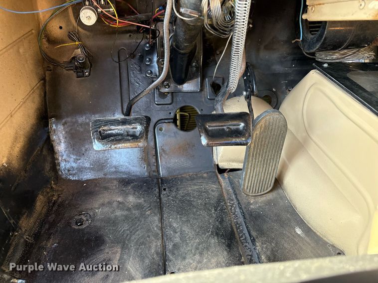 image for item EL2083 1951 Chevrolet COE 3500 truck cab and chassis