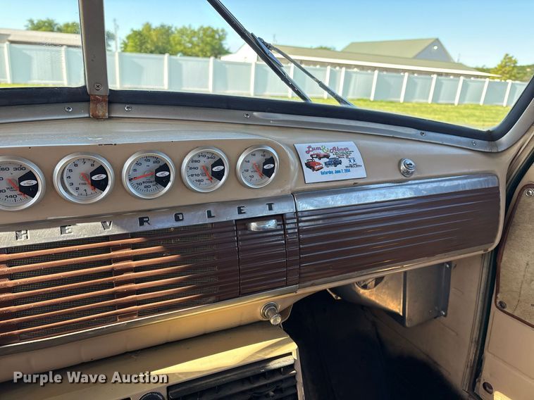 image for item EL2083 1951 Chevrolet COE 3500 truck cab and chassis