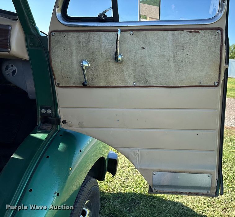 image for item EL2083 1951 Chevrolet COE 3500 truck cab and chassis