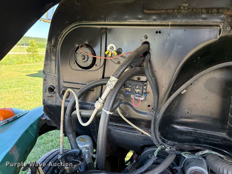 image for item EL2083 1951 Chevrolet COE 3500 truck cab and chassis