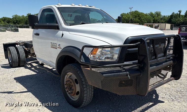 image for item EL2104 2017 Dodge Ram 4500 truck cab and chassis