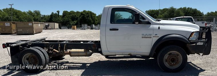 image for item EL2104 2017 Dodge Ram 4500 truck cab and chassis