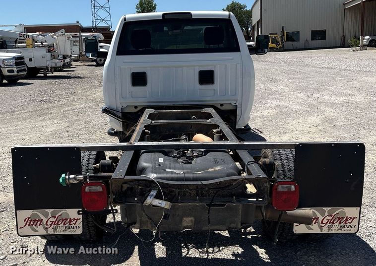 image for item EL2104 2017 Dodge Ram 4500 truck cab and chassis