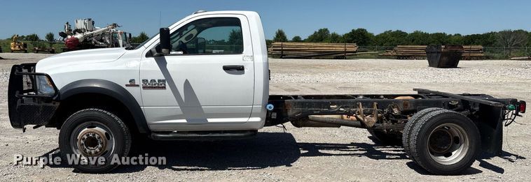 image for item EL2104 2017 Dodge Ram 4500 truck cab and chassis