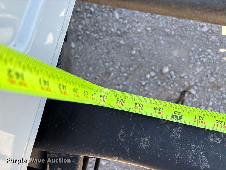 image for item EL2104 2017 Dodge Ram 4500 truck cab and chassis