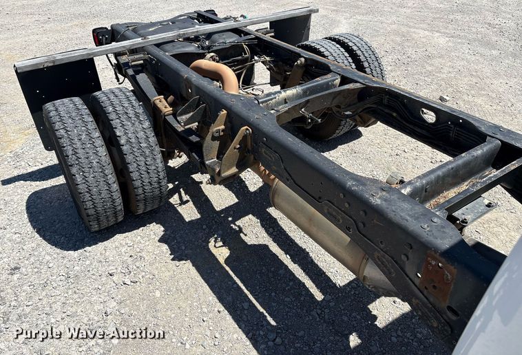 image for item EL2104 2017 Dodge Ram 4500 truck cab and chassis