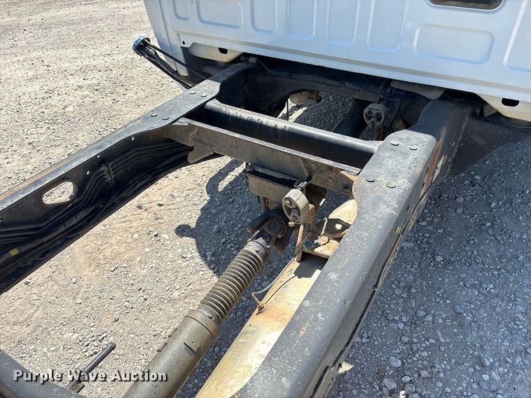 image for item EL2104 2017 Dodge Ram 4500 truck cab and chassis