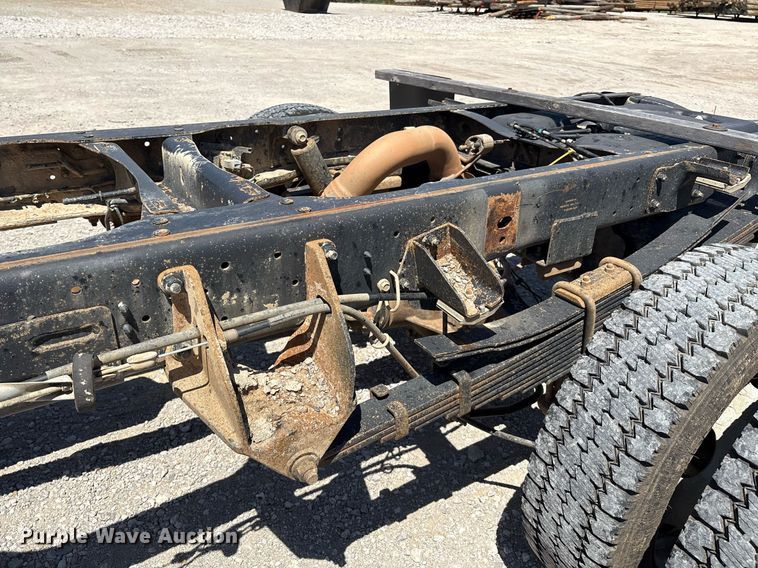 image for item EL2104 2017 Dodge Ram 4500 truck cab and chassis