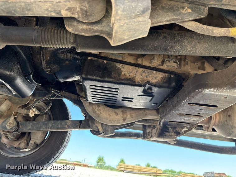 image for item EL2104 2017 Dodge Ram 4500 truck cab and chassis