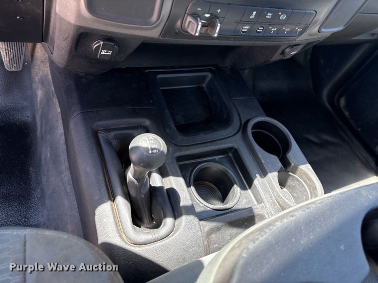 image for item EL2104 2017 Dodge Ram 4500 truck cab and chassis