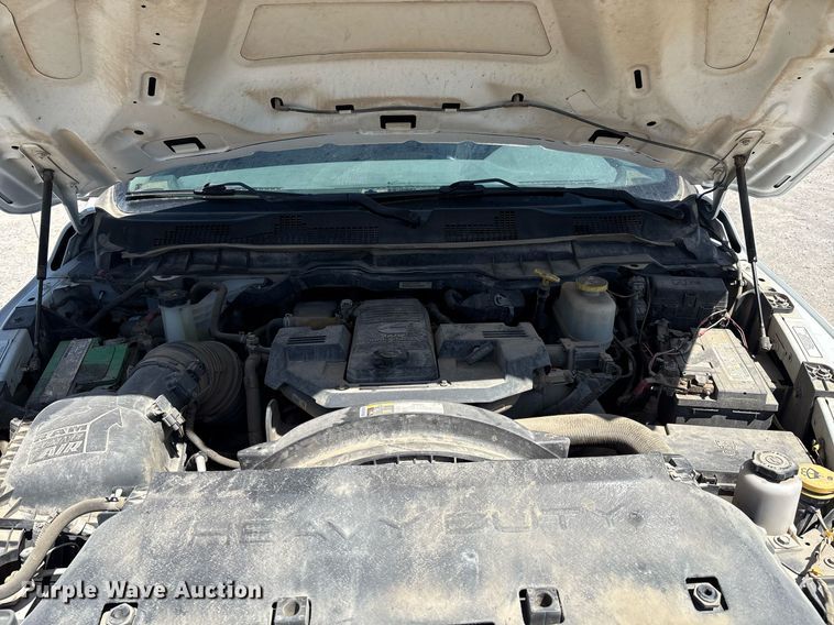 image for item EL2104 2017 Dodge Ram 4500 truck cab and chassis