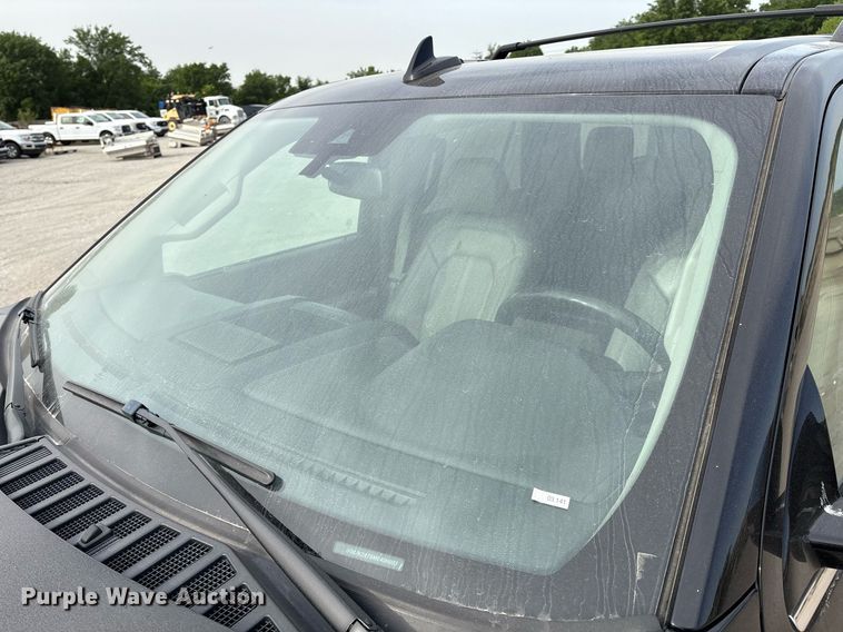 image for item EM2532 2021 Ford Expedition Max Limited SUV