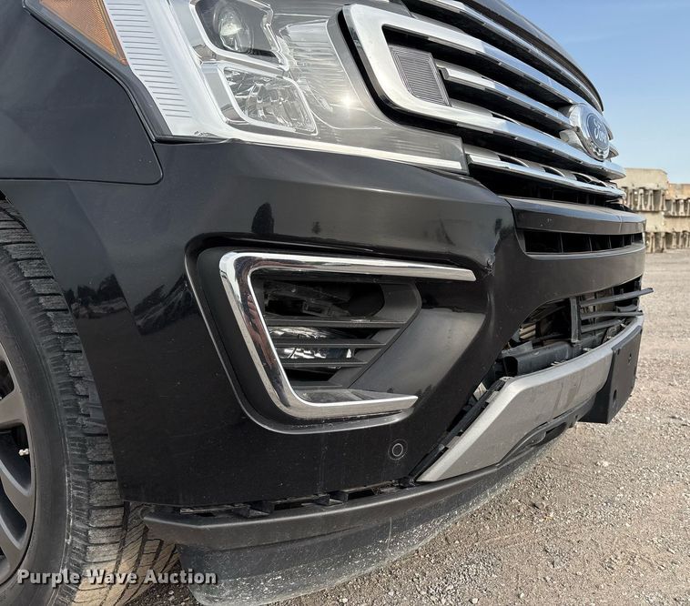 image for item EM2532 2021 Ford Expedition Max Limited SUV