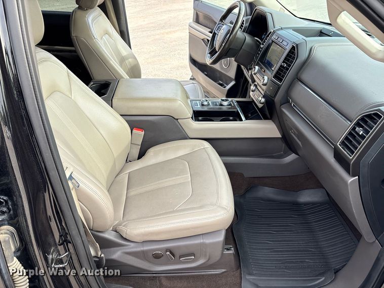 image for item EM2532 2021 Ford Expedition Max Limited SUV