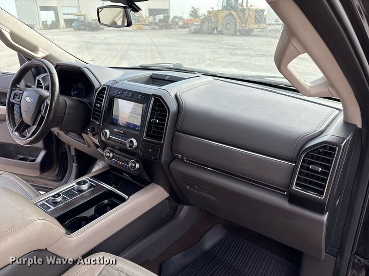 image for item EM2532 2021 Ford Expedition Max Limited SUV