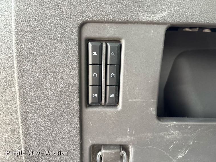 image for item EM2532 2021 Ford Expedition Max Limited SUV