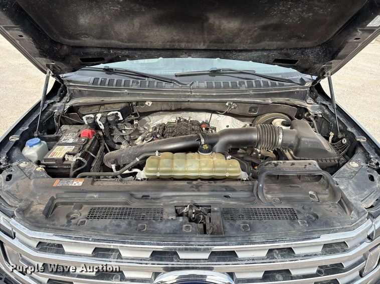 image for item EM2532 2021 Ford Expedition Max Limited SUV