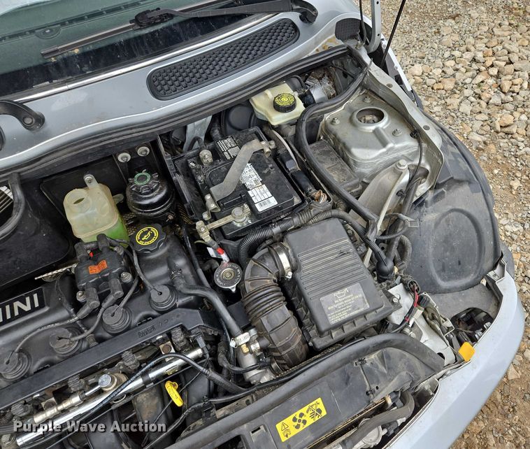 image for item EM7345 2005 Mini Cooper convertible