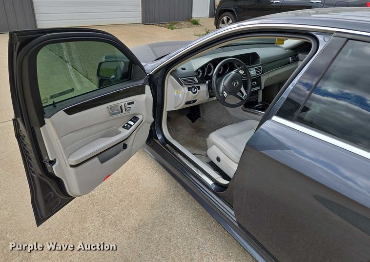 image for item EM7351 2014 Mercedes Benz E 350 