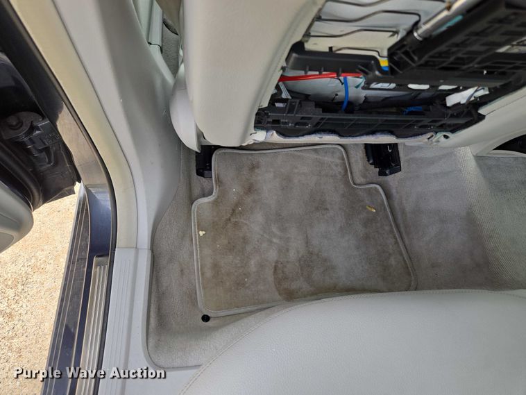 image for item EM7351 2014 Mercedes Benz E 350 