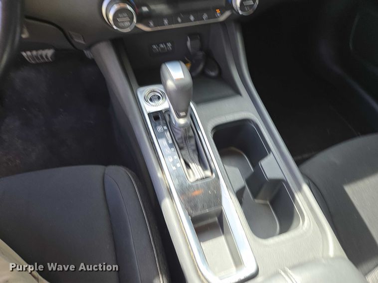 image for item EM7352 2021 Nissan Sentra 