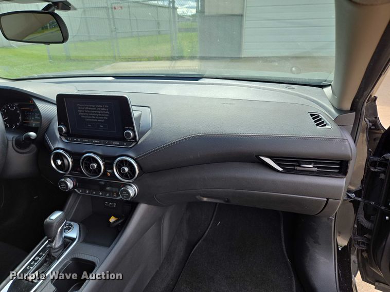 image for item EM7352 2021 Nissan Sentra 