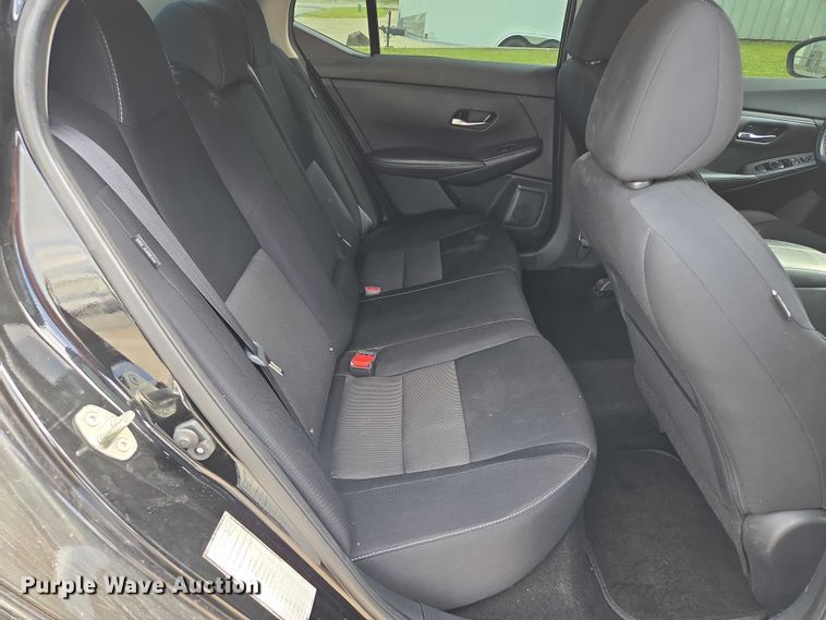 image for item EM7352 2021 Nissan Sentra 