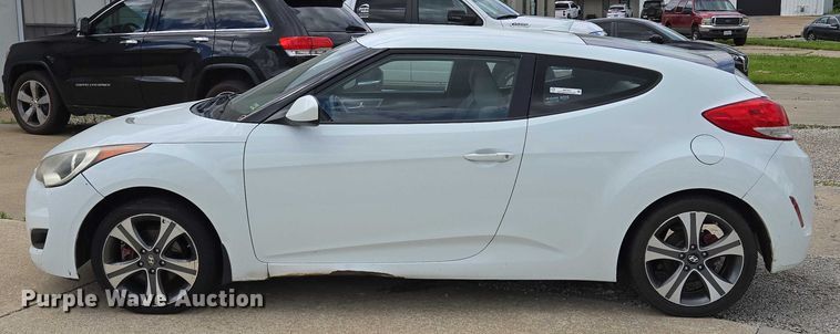 image for item EM7353 2013 Hyundai Velostar 