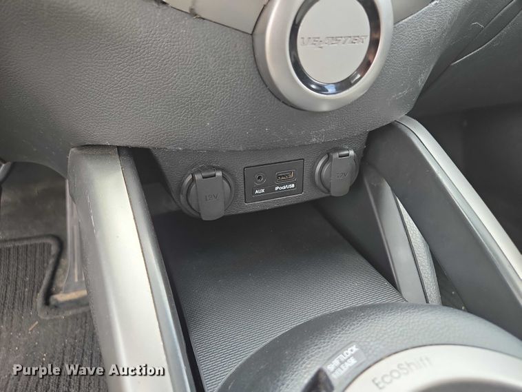 image for item EM7353 2013 Hyundai Velostar 