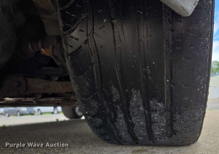 image for item EM7353 2013 Hyundai Velostar 