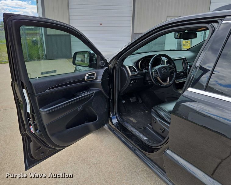 image for item EM7354 2014 Jeep Grand Cherokee SUV