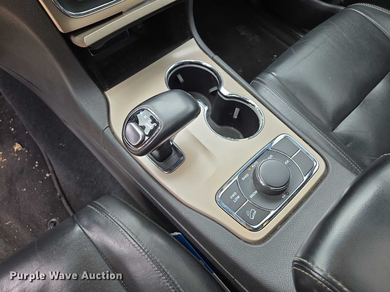 image for item EM7354 2014 Jeep Grand Cherokee SUV