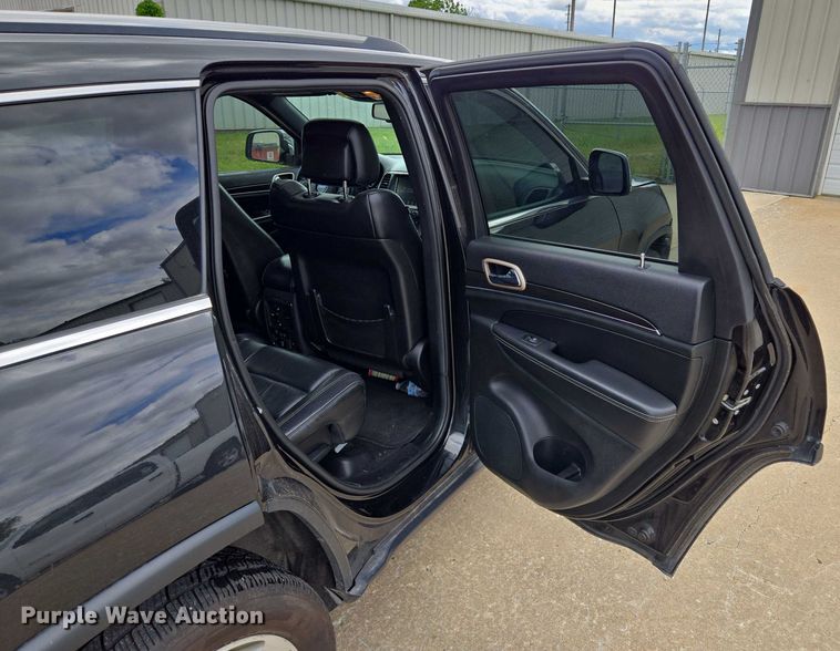 image for item EM7354 2014 Jeep Grand Cherokee SUV