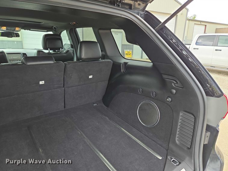 image for item EM7354 2014 Jeep Grand Cherokee SUV