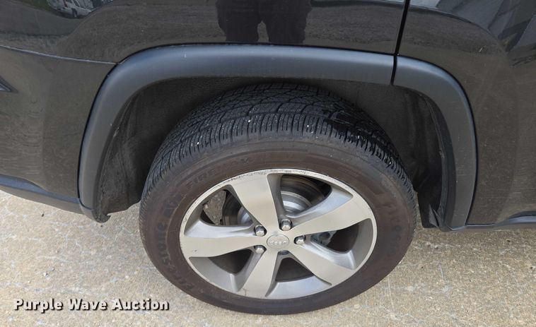 image for item EM7354 2014 Jeep Grand Cherokee SUV