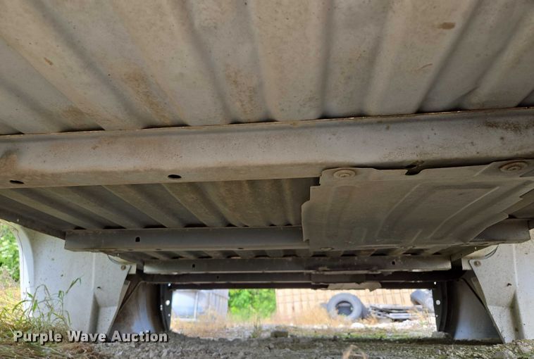 image for item EM7372 Pickup truck bed