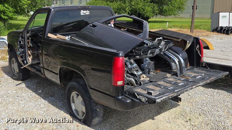 image for item EM7374 1997 Chevrolet C1500 pickup truck