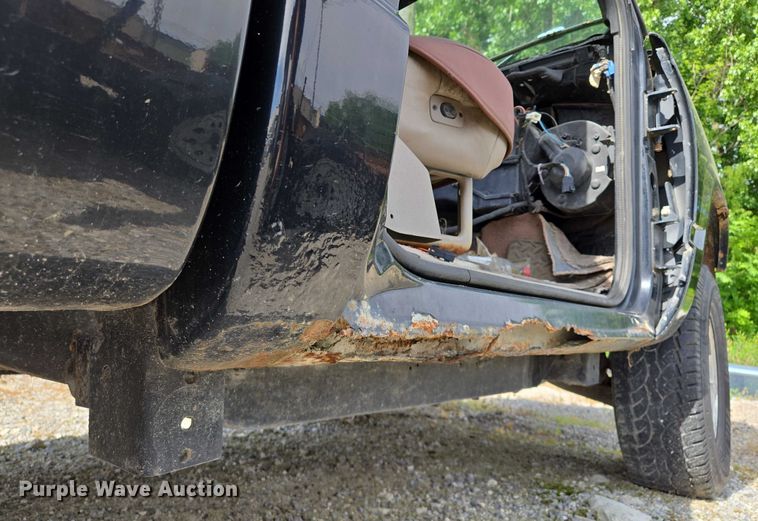 image for item EM7374 1997 Chevrolet C1500 pickup truck