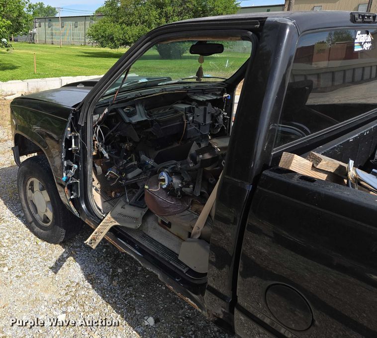 image for item EM7374 1997 Chevrolet C1500 pickup truck