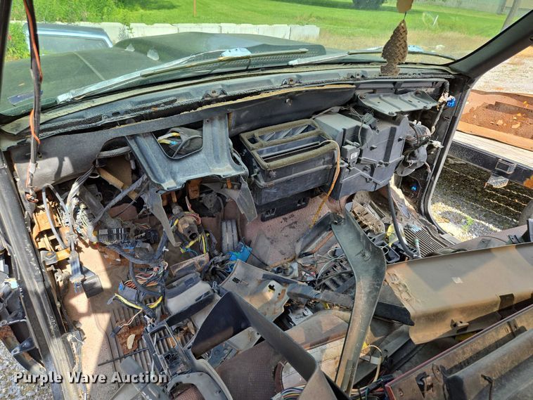 image for item EM7374 1997 Chevrolet C1500 pickup truck