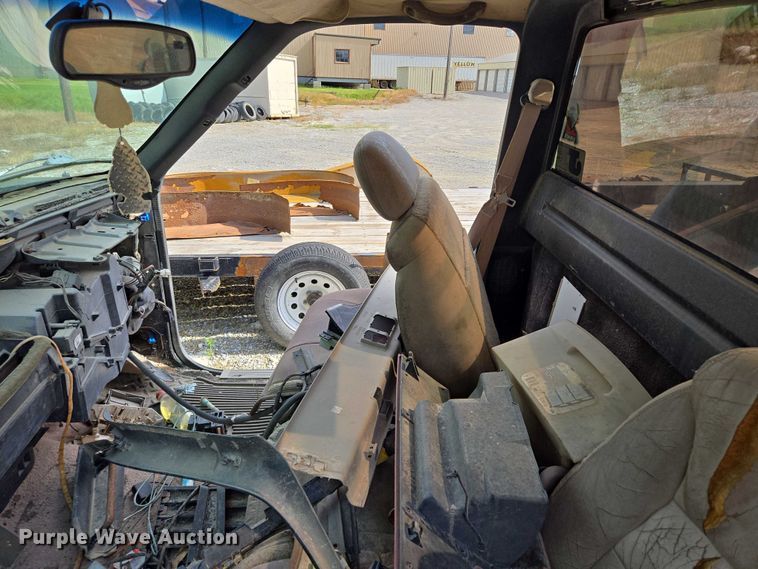 image for item EM7374 1997 Chevrolet C1500 pickup truck