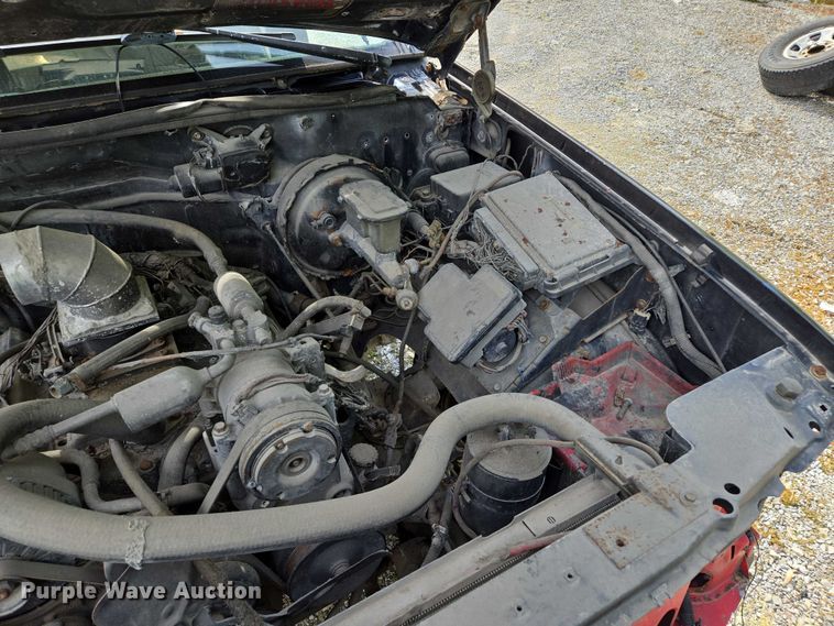 image for item EM7374 1997 Chevrolet C1500 pickup truck